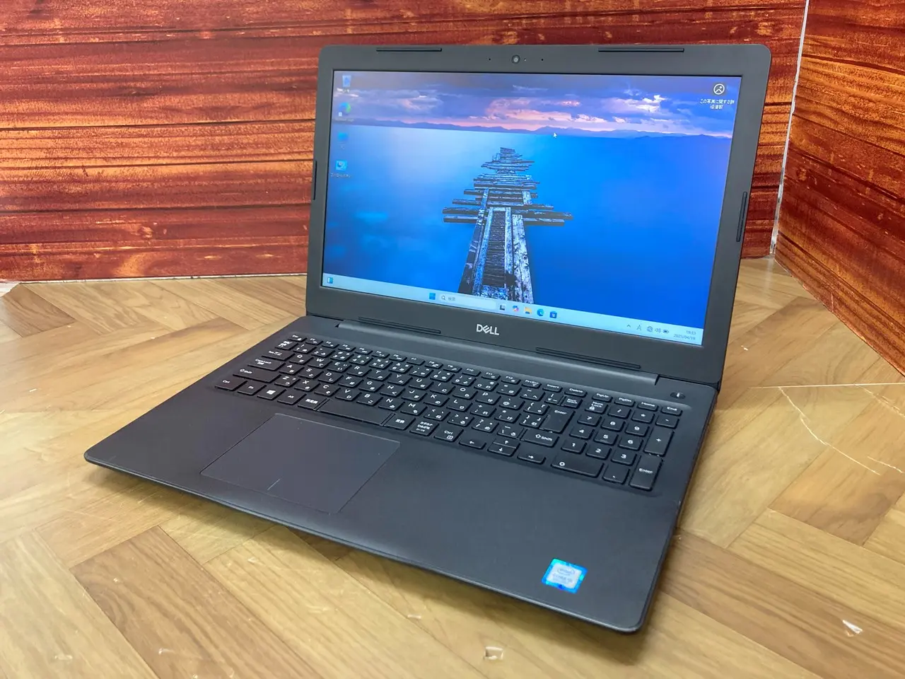 DELL Latitude 3590