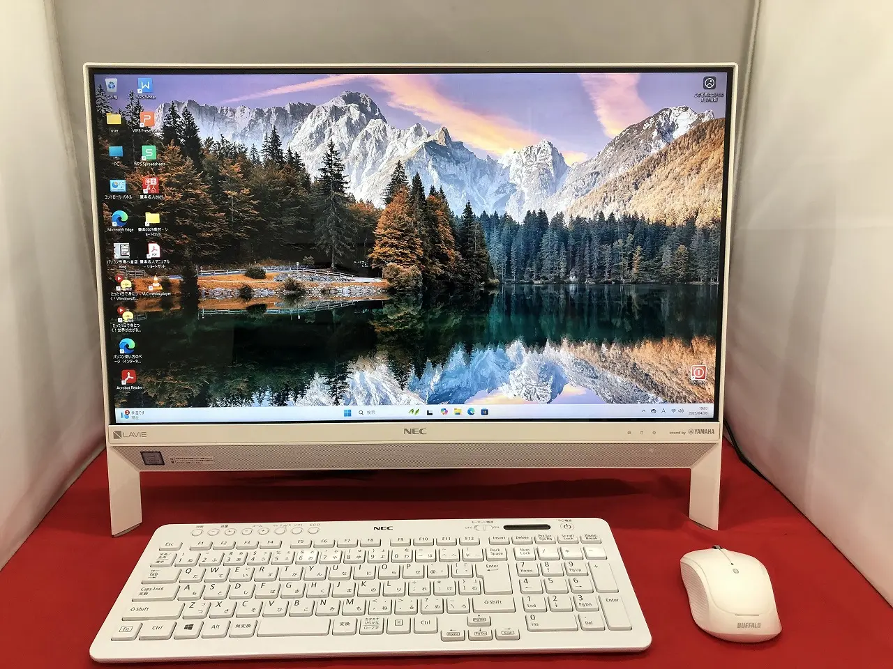 NEC LAVIE Direct PC-GD164TCAD