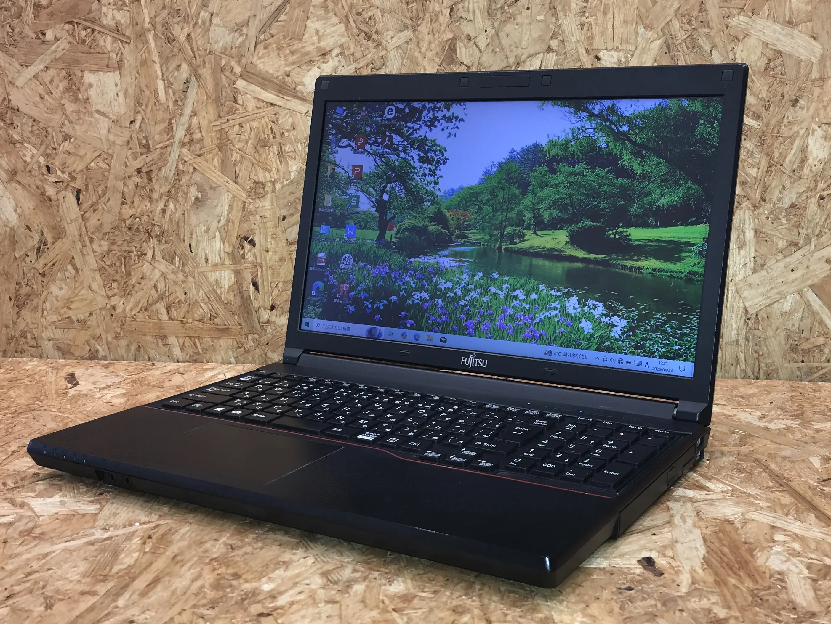 富士通 LIFEBOOK A574 H (第4世代)