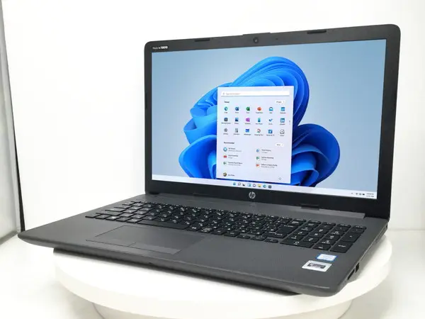 HP 250 G7 Notebook PC（第10世代CPU）