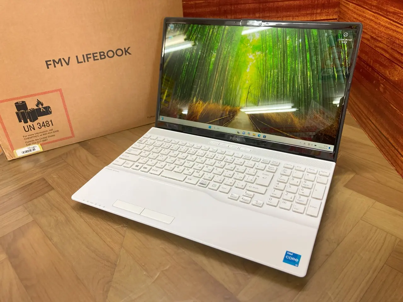 富士通 LIFEBOOK AH45/H1