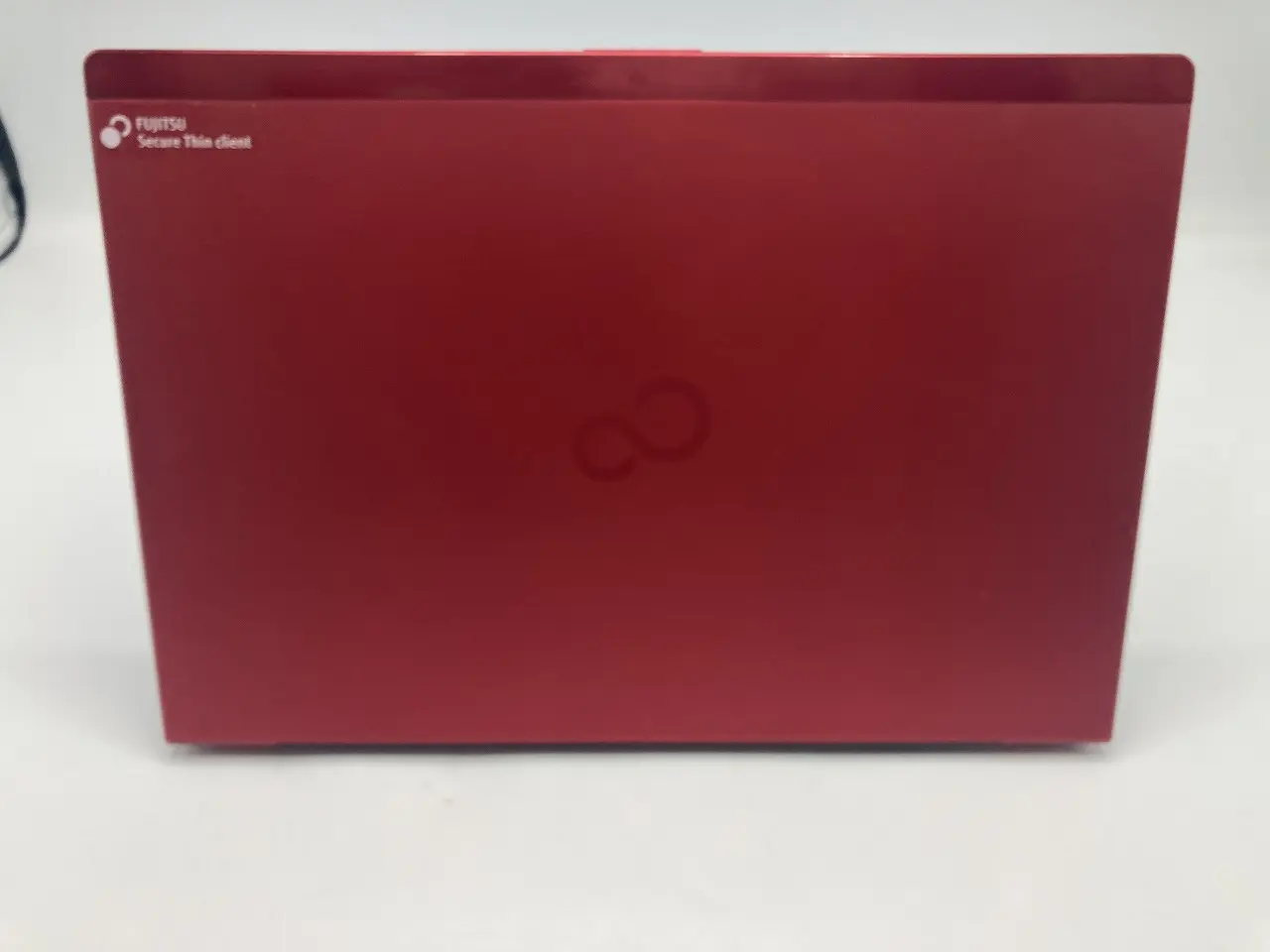 富士通 FUTRO MU937 レッド(CPU：Celeron 3865U 1.8GHz/メモリ