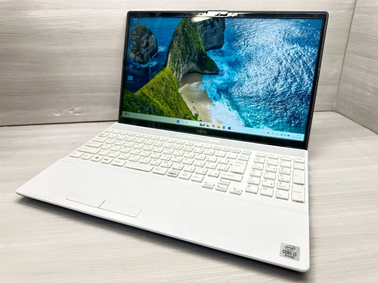 富士通　WA3/E2 (第10世代CPU)