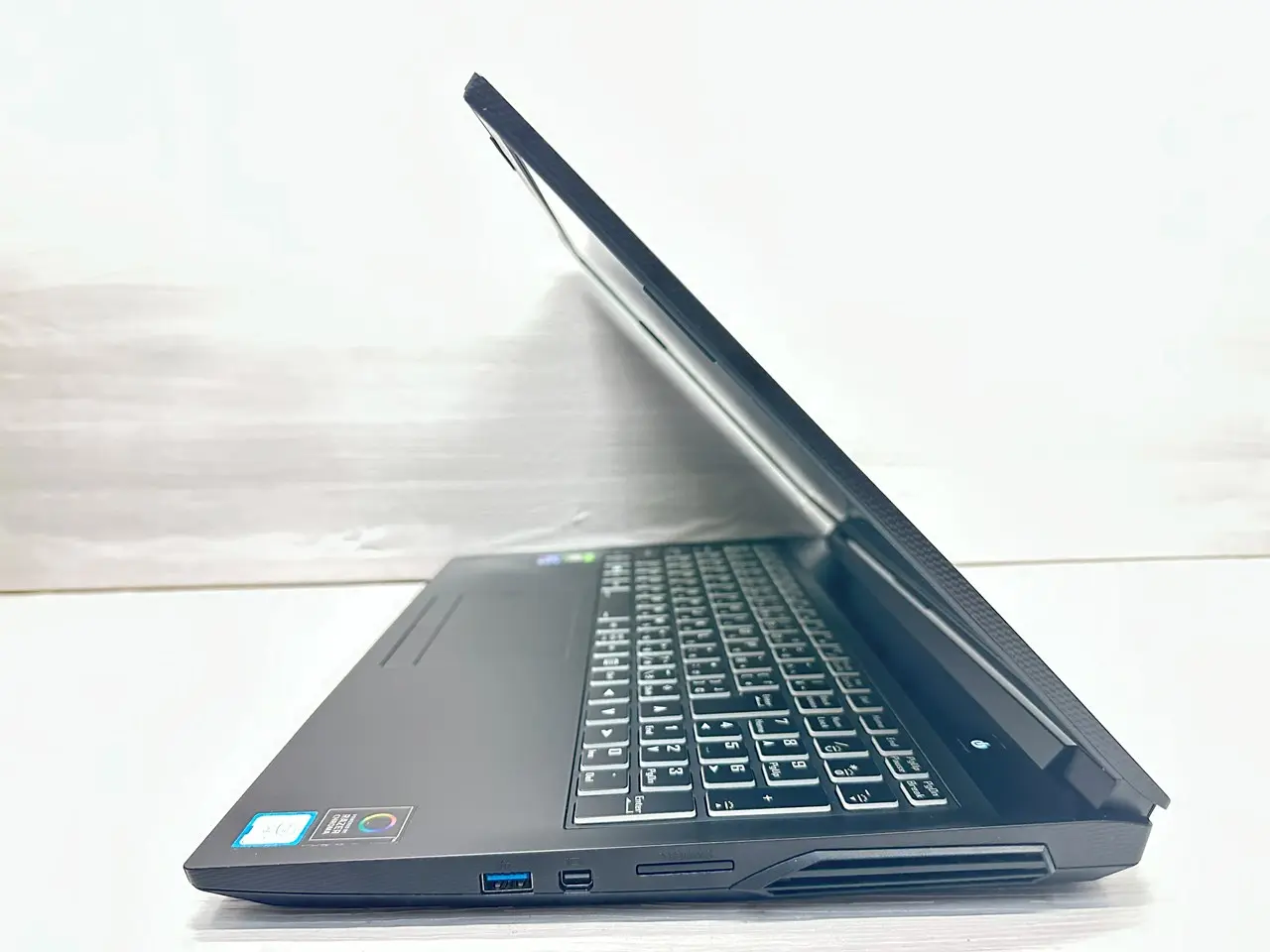 iiyama IStNXs-15FXR20-i7-ROFX(Core i7 9750H 2.6GHz/16GB
