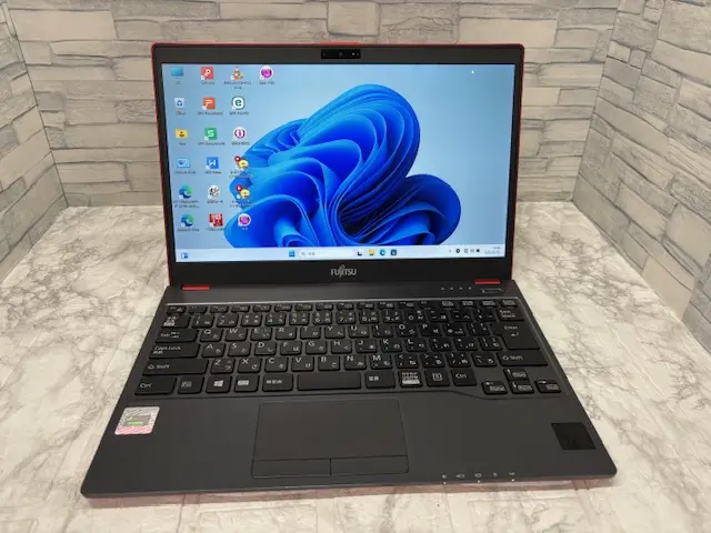 富士通 FUTRO MU937 8GB