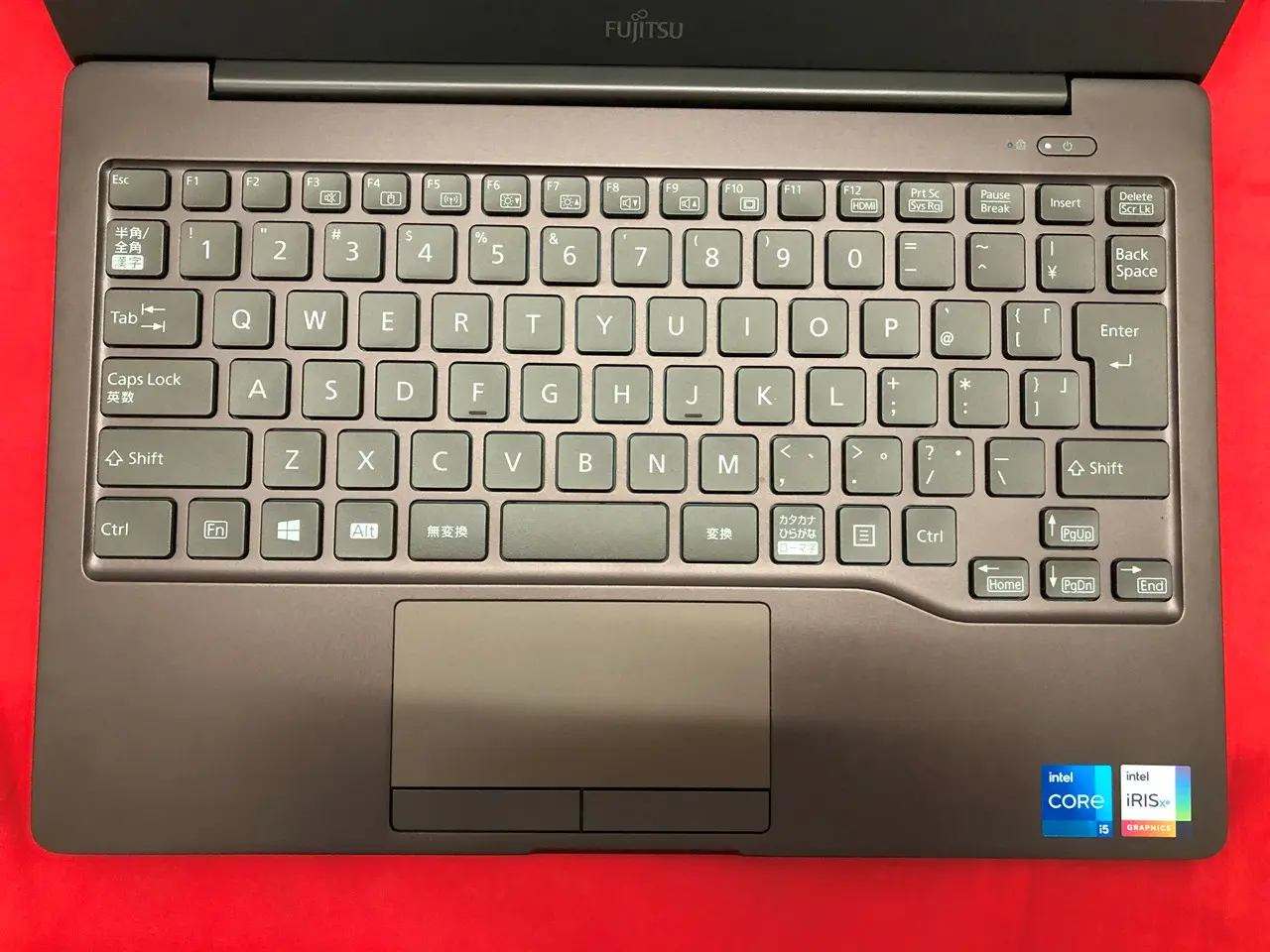 富士通 CH75/F3 i5-1135G7/メモリ8GB/爆速SSD256GB