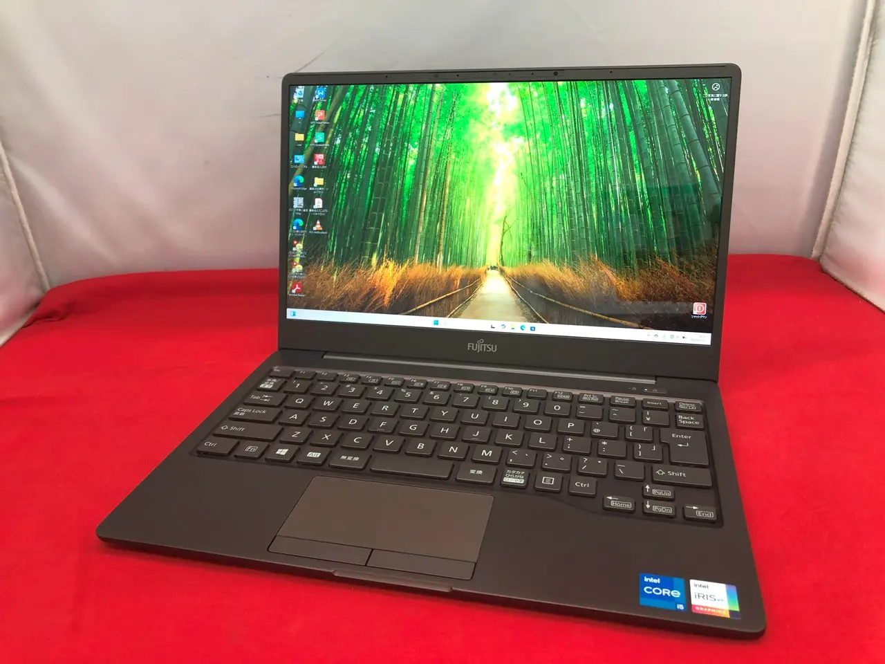 富士通 LIFEBOOK CH75/F3（第11世代CPU）