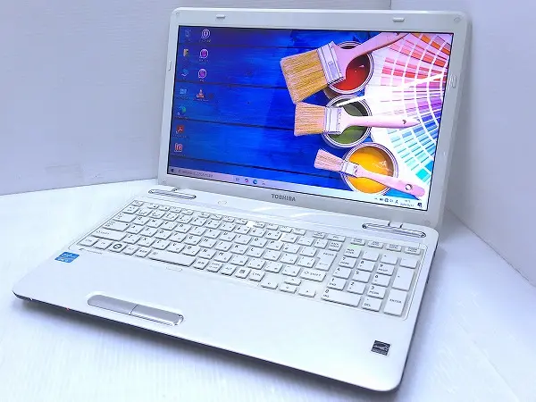 東芝 dynabook T351/35EW