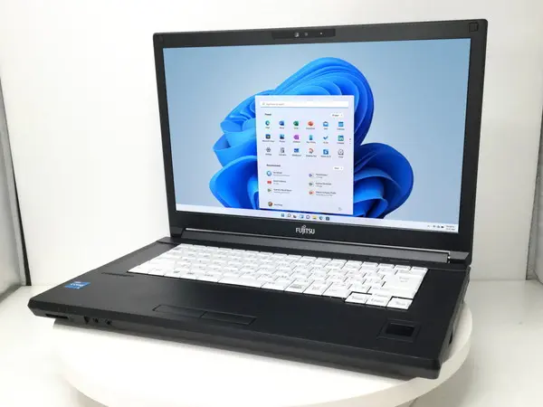 富士通 LIFEBOOK A7511/G（第11世代CPU）