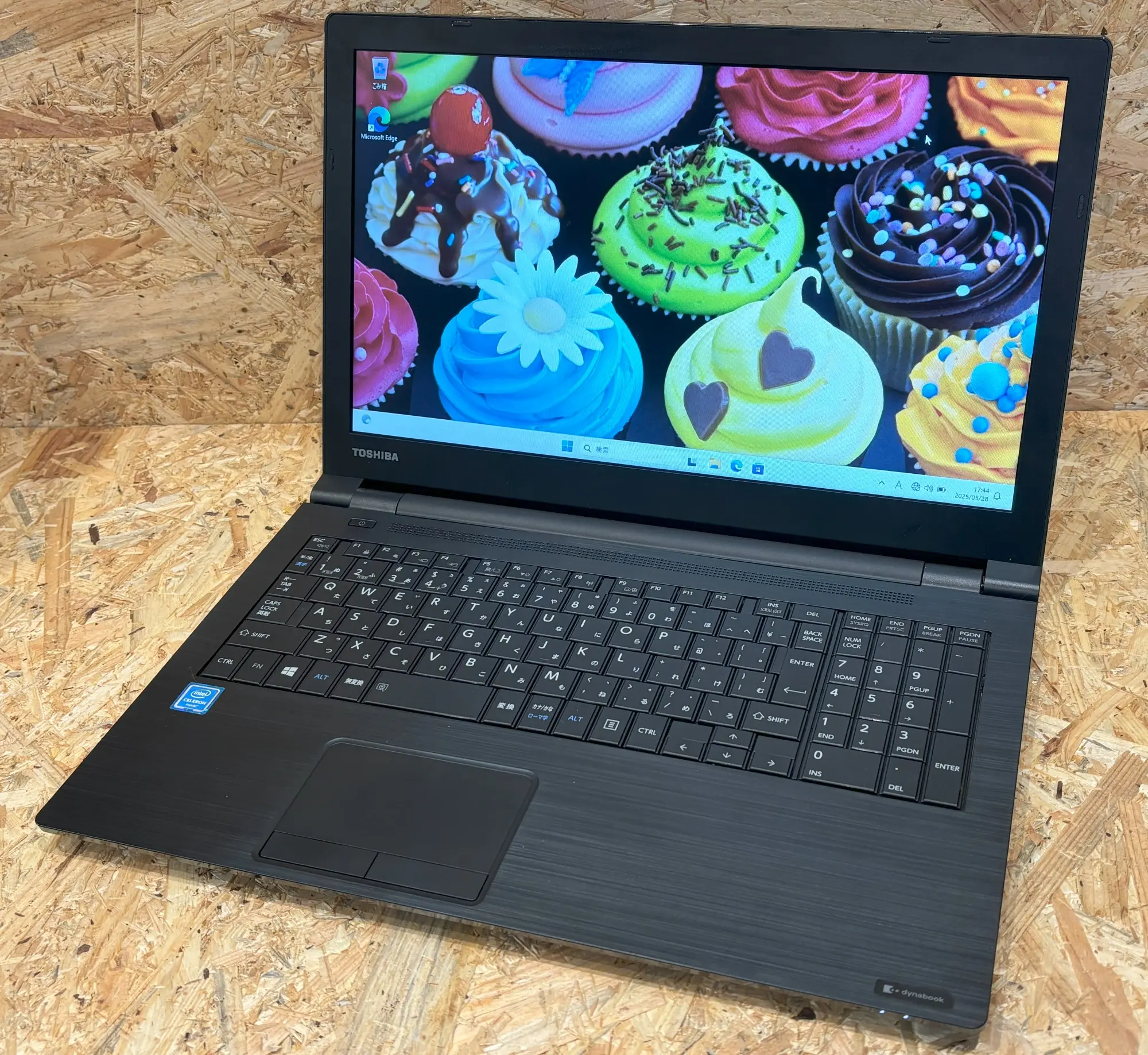 東芝 dynabook B45/B（第8世代CPU）