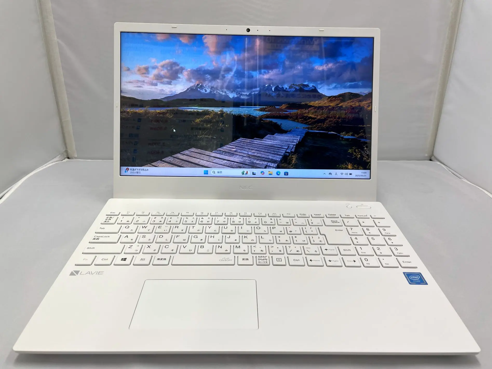 NEC LAVIE PC-N1515AAW-J