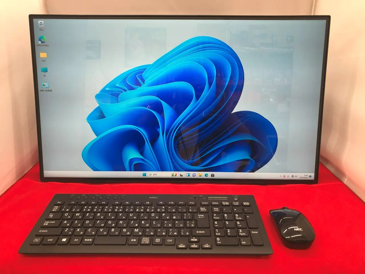 NEC LAVIE Home HA700/RAB(第10世代CPU)