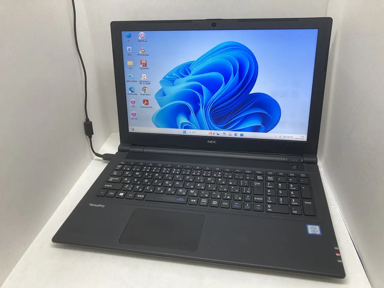 NEC PC-VKT25F-3（第7世代Corei5）
