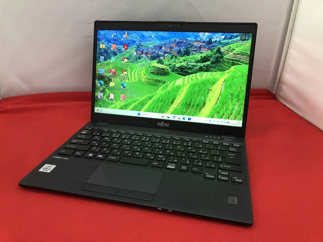 富士通 LIFEBOOK U9310/E（第10世代CPU）