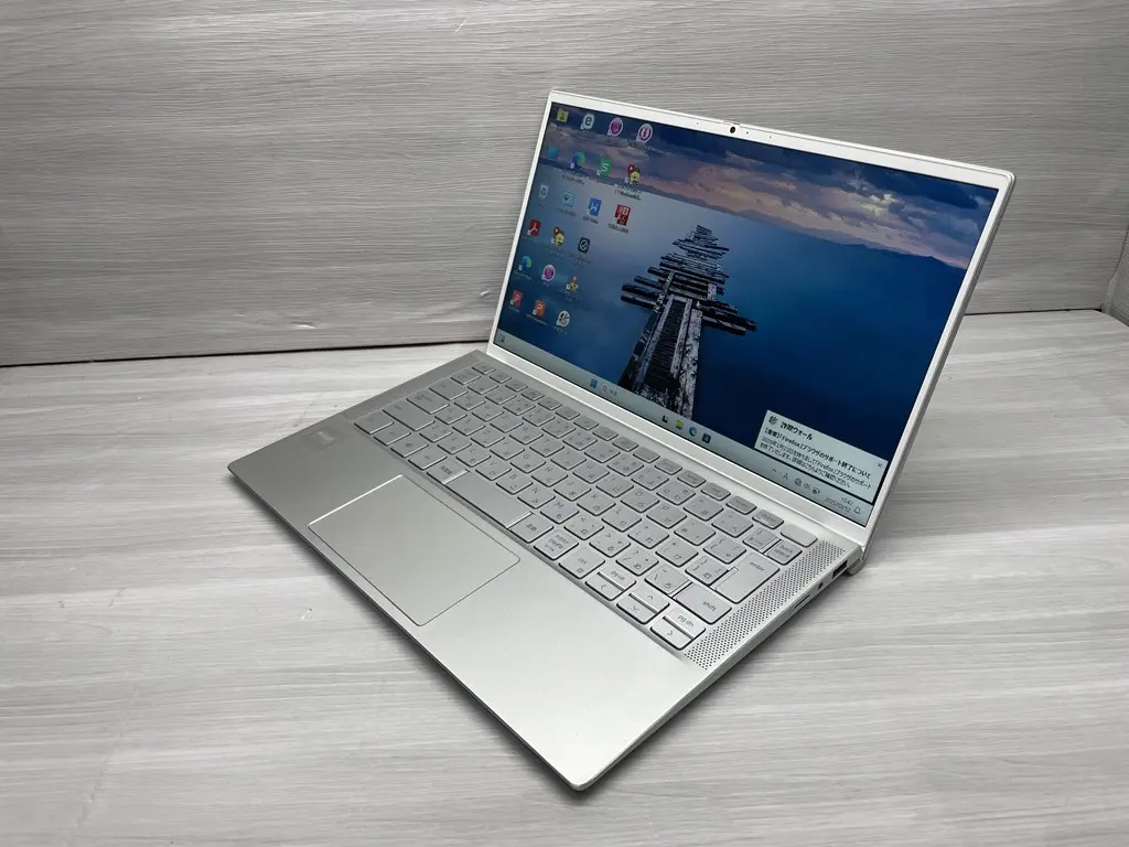 Dell Inspiron 7300 | Core i7 第11世代 | DELL inspiron 7300 (Corei7-1165G7 2.8GHz/16GB/SSD:256GB ) 高