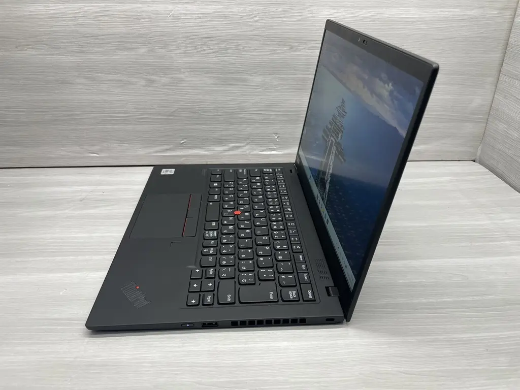 美品 X1 Gen8 i5 8GB SSD 256GB バッテリー優良 オフィス ThinkPad X1 Carbon Gen8 ( CPU:Core i5 10210U 1.6GHz / メモリ