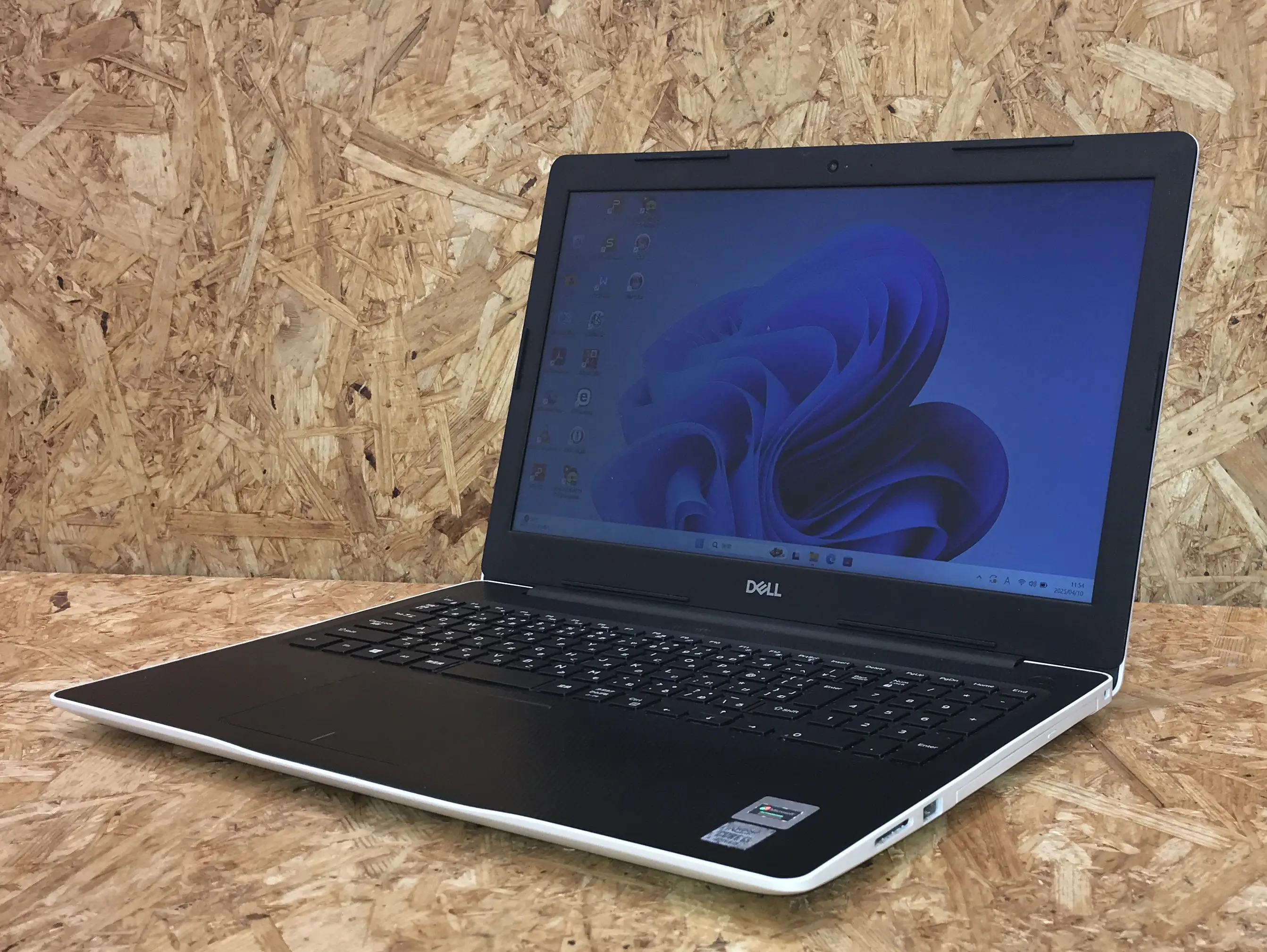 DELL Inspiron 3593 (第10世代CPU)