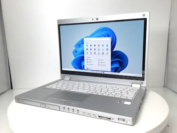 Panasonic Let'snote CF-MX5（第6世代CPU）

