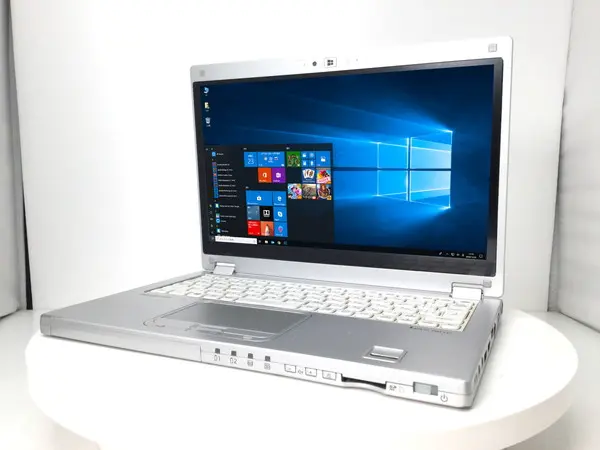 Panasonic Let'snote CF-MX5（第6世代CPU）