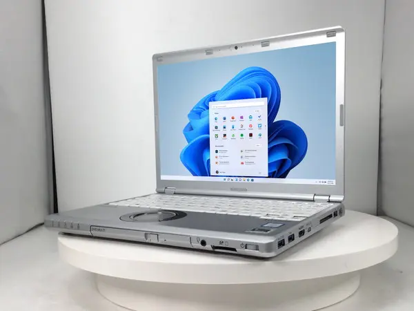 Panasonic Let'snote CF-SZ6（第7世代CPU）