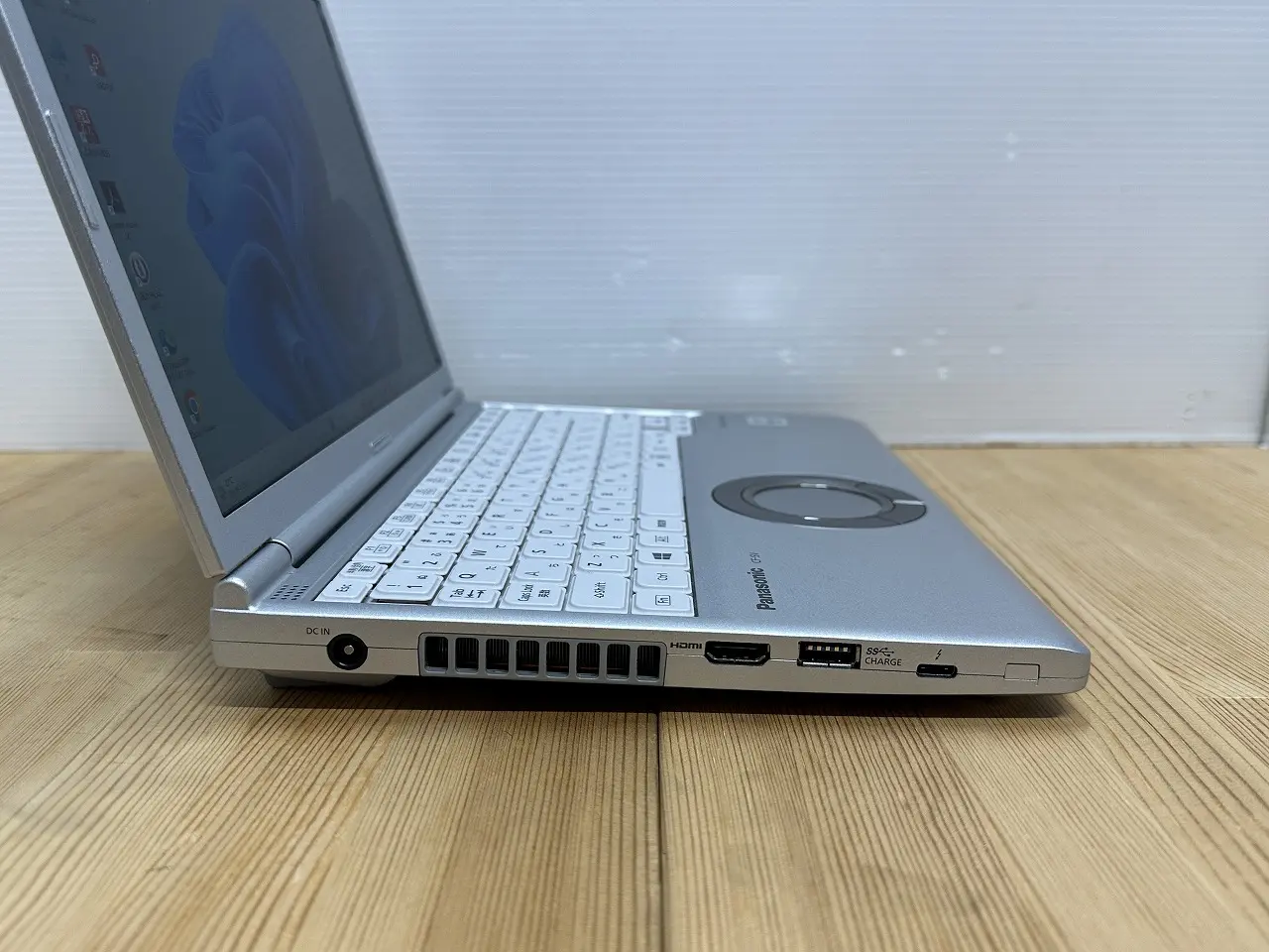 パナソニック Let's note CF-SV9(Core i5 10310U 1.7GHz/8GB/SSD256GB