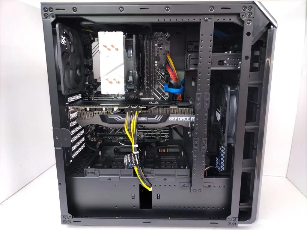 高性能 GALLERIA ゲーミングpc RTX3070 gen4 SSD GALLERIA XA7C-R37(i7-11700搭載機)レビュー。VRもしっかり