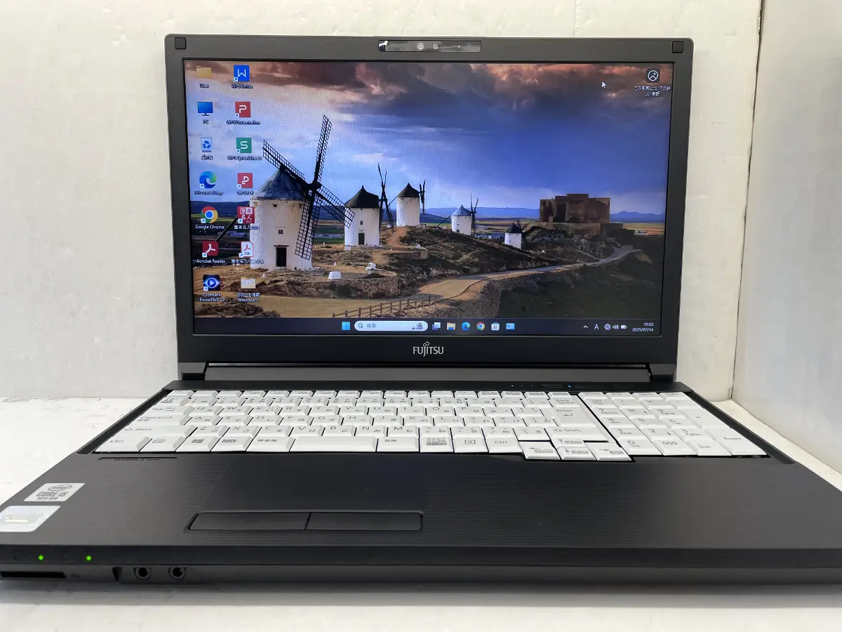 富士通ノートパソコン/i5-10310U/SSD256GB/メモリ8GB/無線 薄型 軽量 中古ノートパソコン Microsoft Office付き 富士通