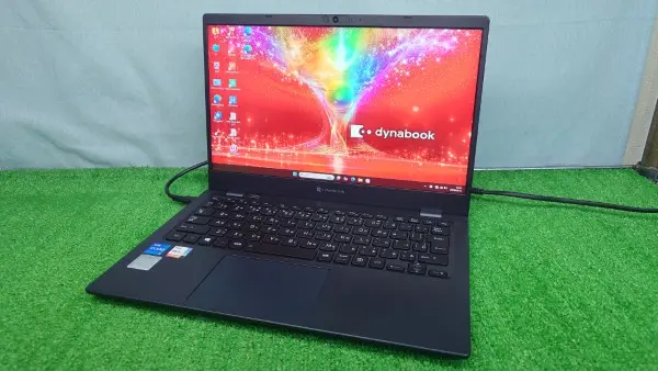dynabook G83/HS