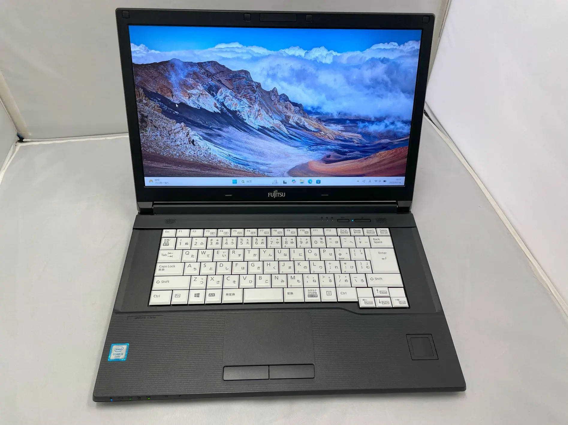 富士通 LIFEBOOK A746/R(6世代)