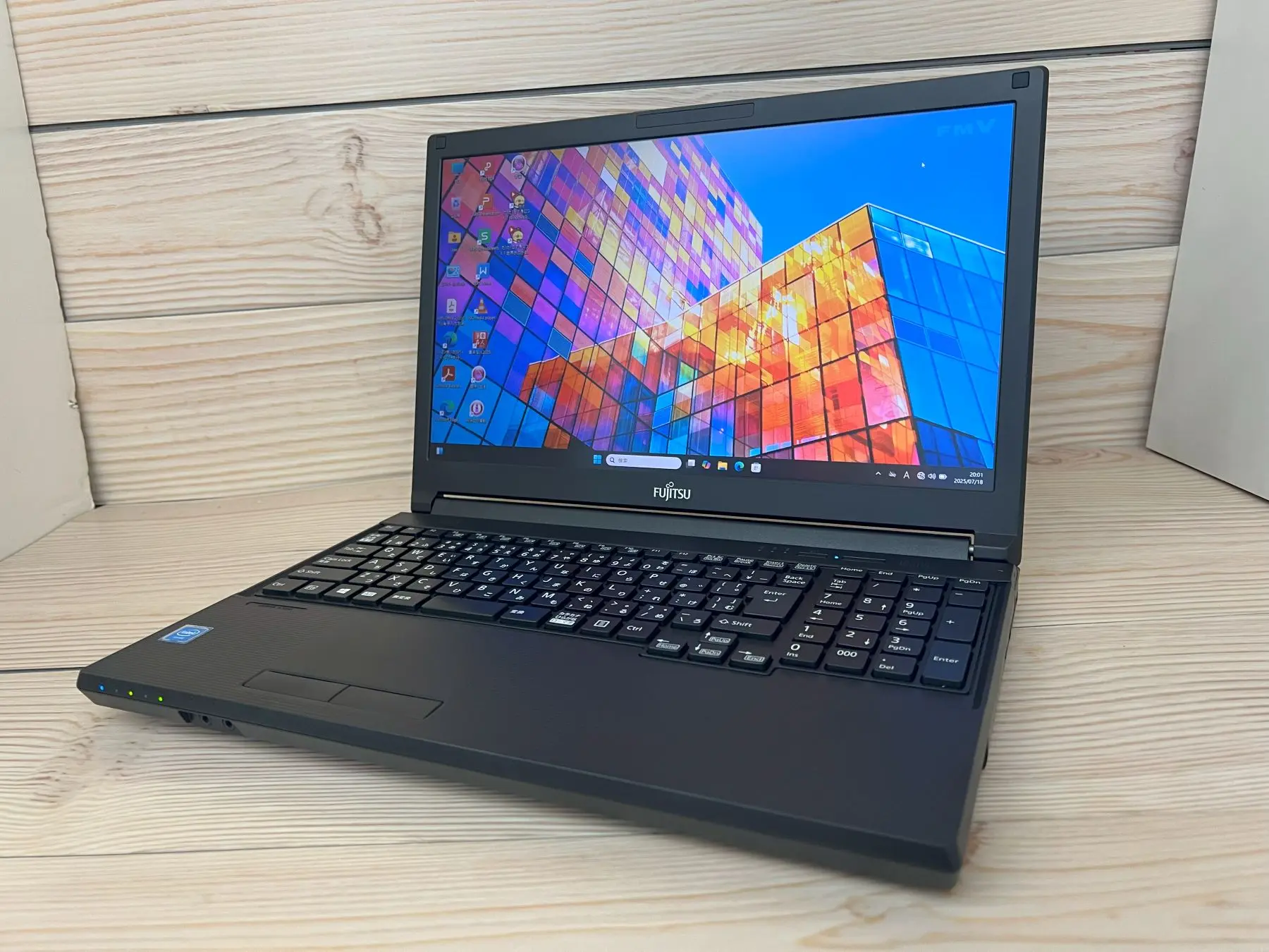 富士通 LIFEBOOK A579/A