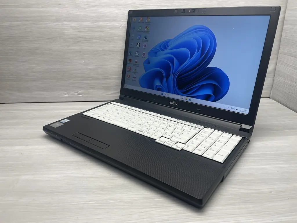 富士通 LIFEBOOK A577/S