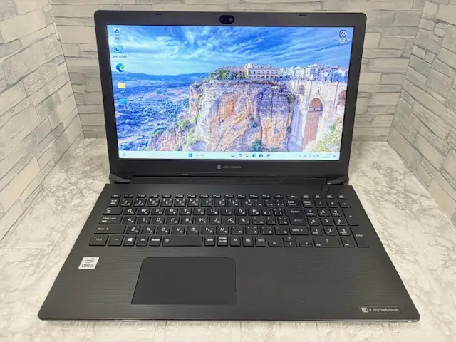 dynabook Corei5 8GB 10世代