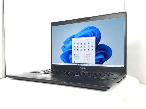 富士通 LIFEBOOK U9310/D（第10世代CPU）
