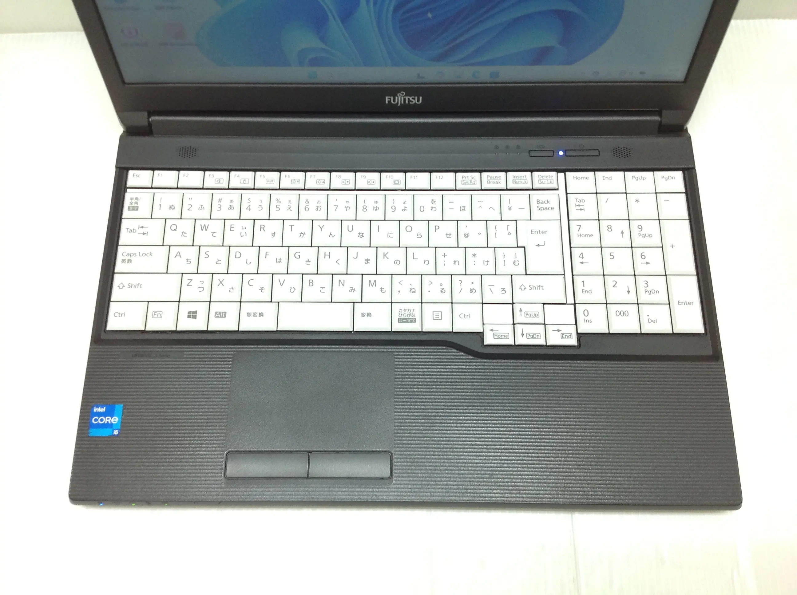 富士通 LIFEBOOK A5511/G Win11Pro・SSDモデル
