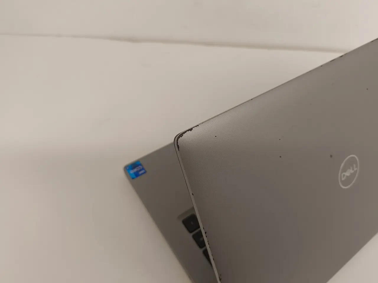 Latitude 5320(CPU： Core i7 1185G7 1.8GHz/メモリ：16GB/SSD