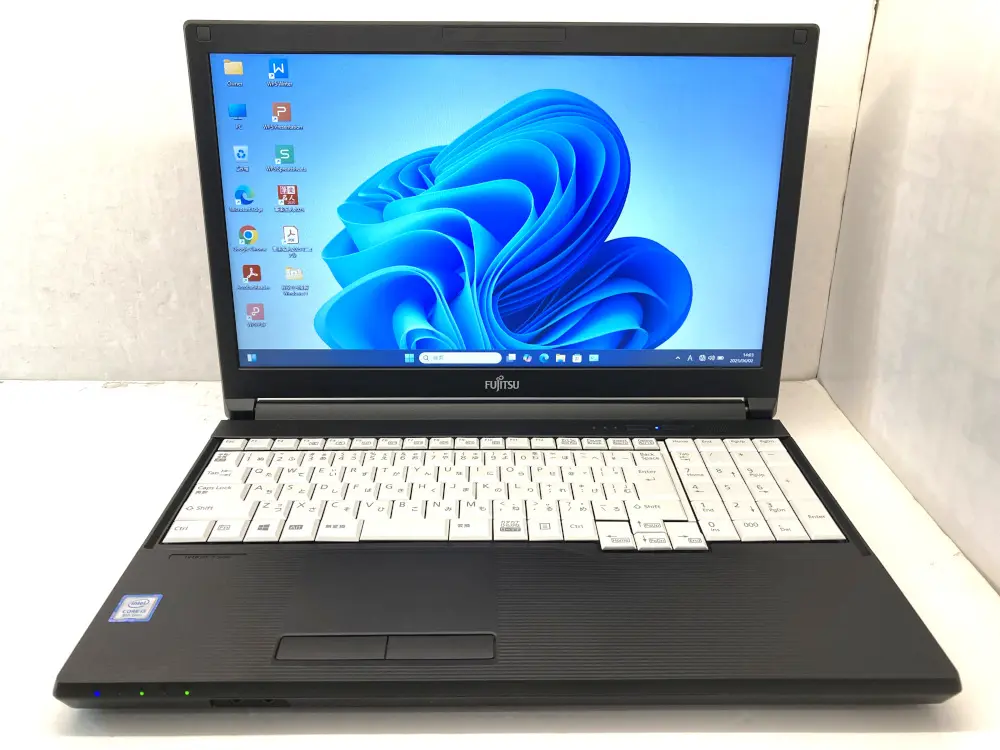 富士通 LIFEBOOK A579/A(第8世代CPU)