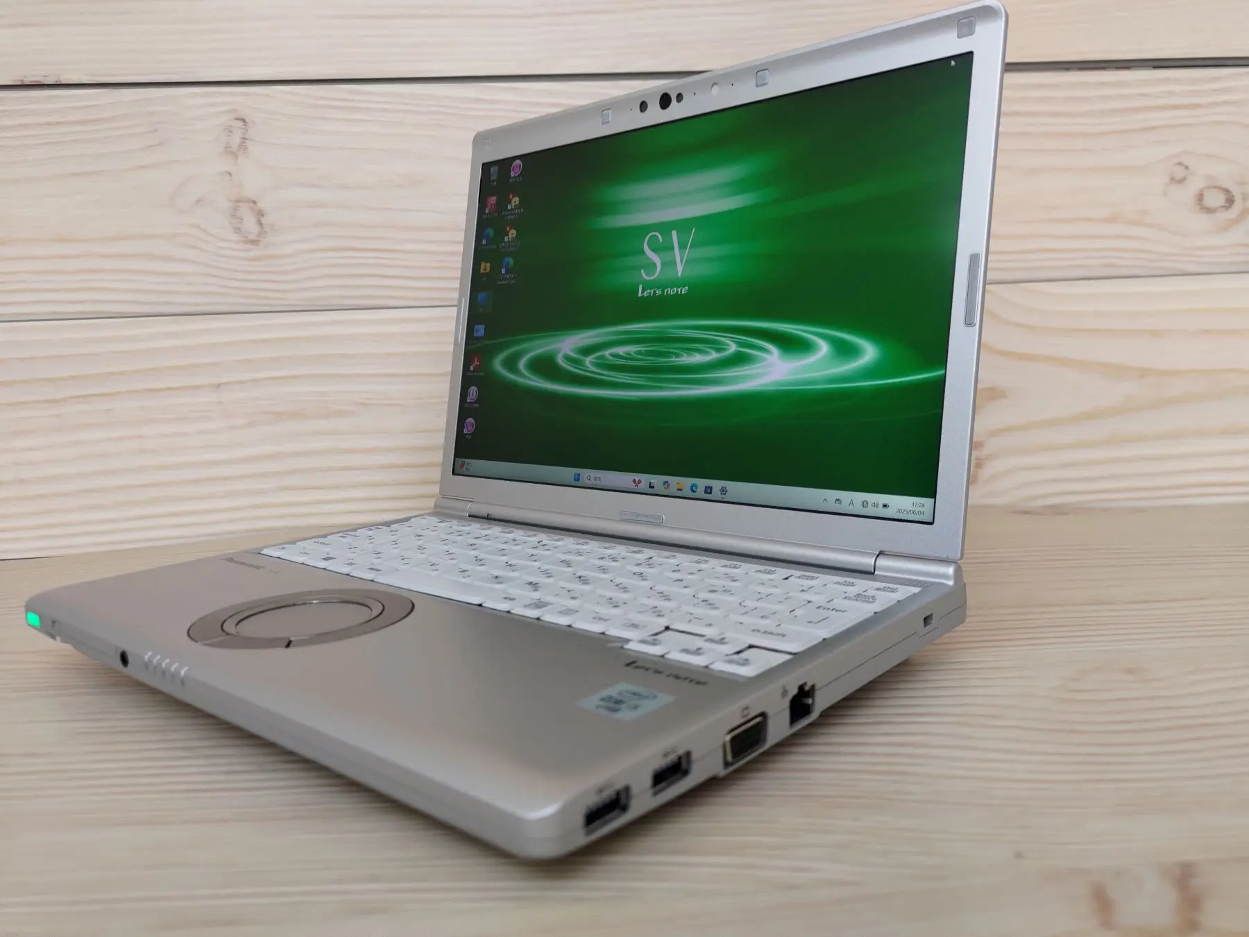 Panasonic Let's note CF-SV9

