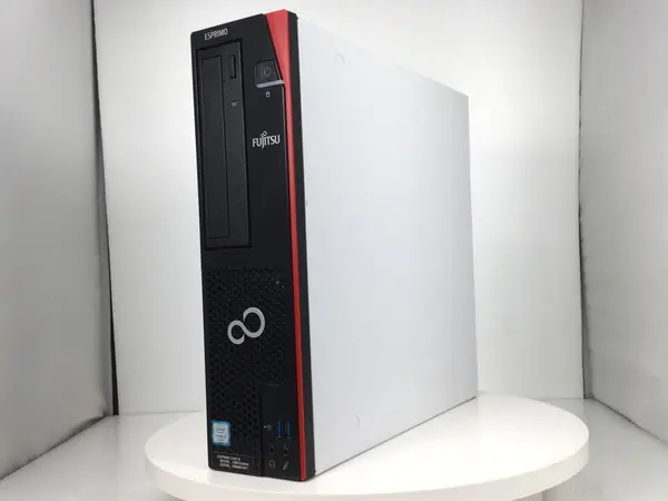 富士通 ESPRIMO D587/S（第6世代CPU）