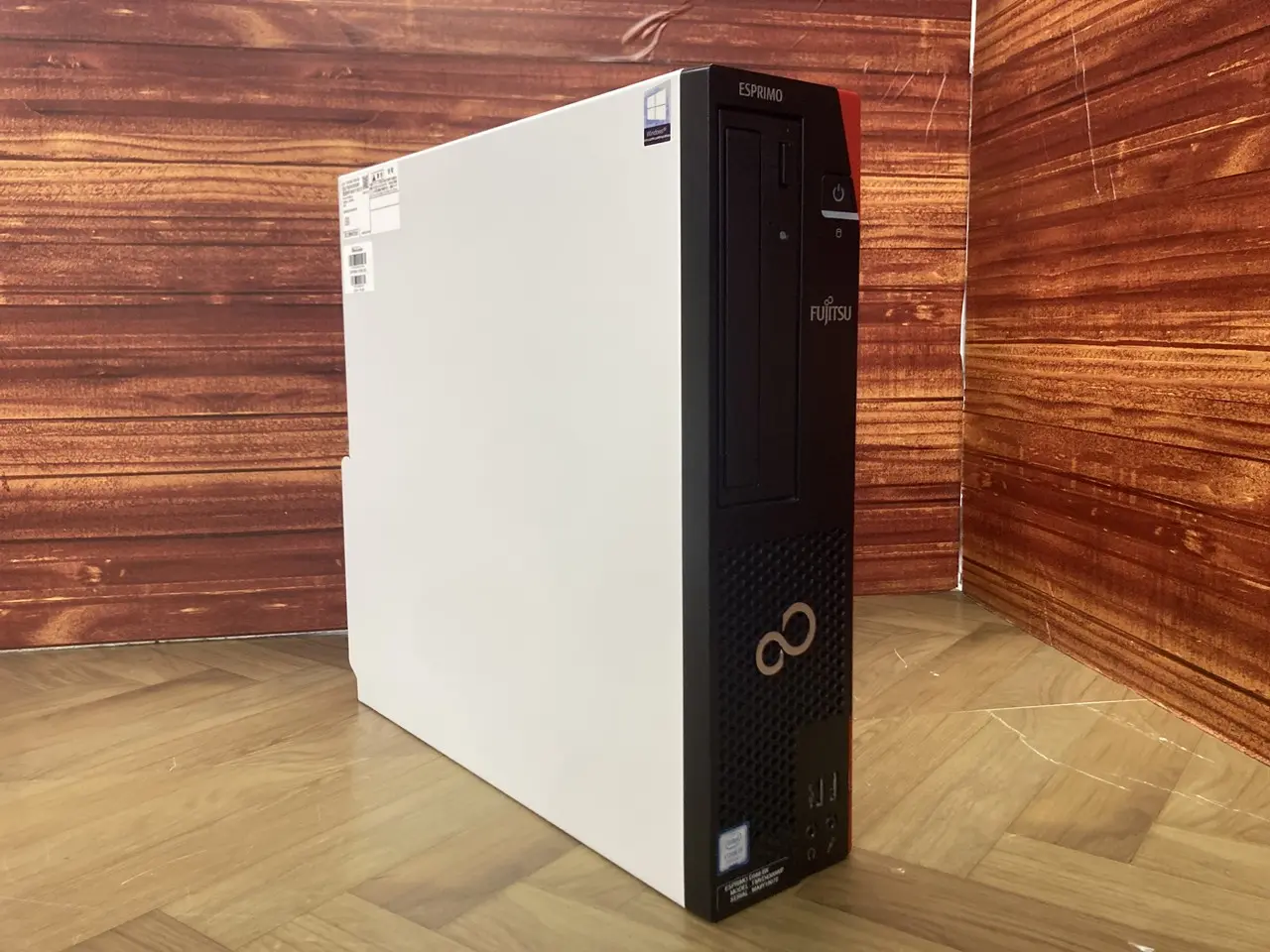 富士通 ESPRIMO D588/BX