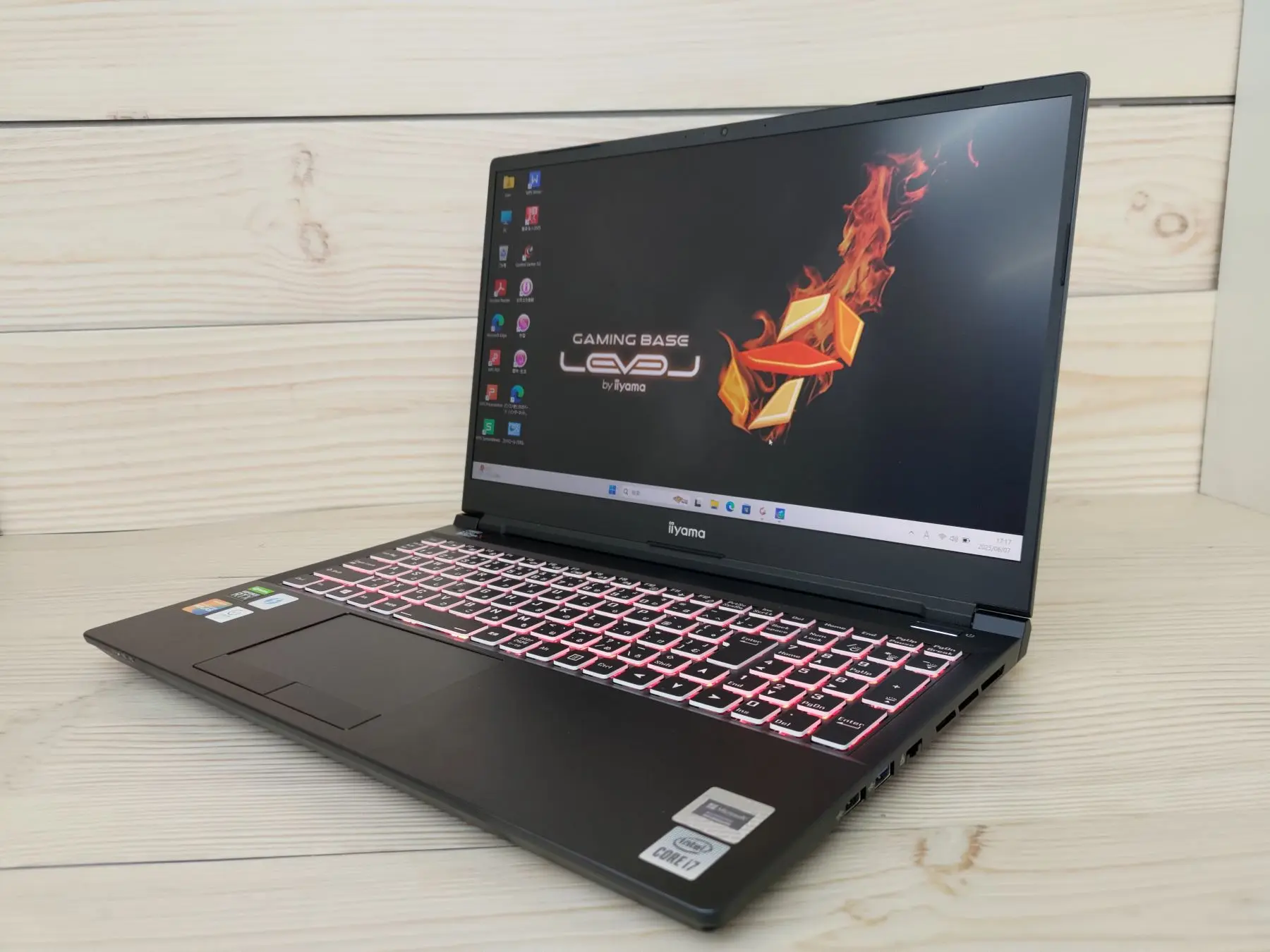 iiyama 15FR105-i7-TASX　RTX 3070搭載(VRAM:8GB)

