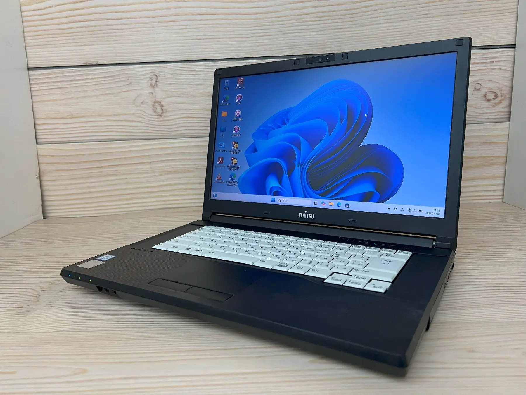 富士通 LIFEBOOK A577/T