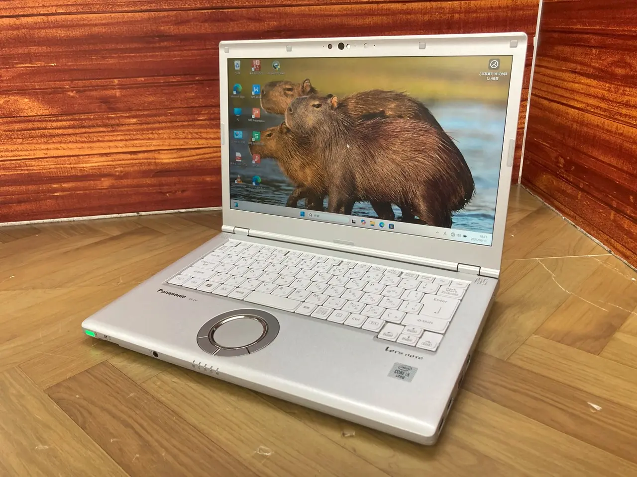 Panasonic Let's note CF-LV9