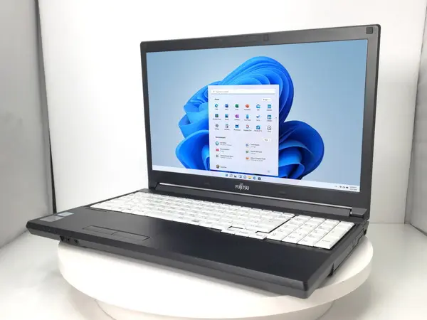 富士通 LIFEBOOK A576/P （第6世代CPU）