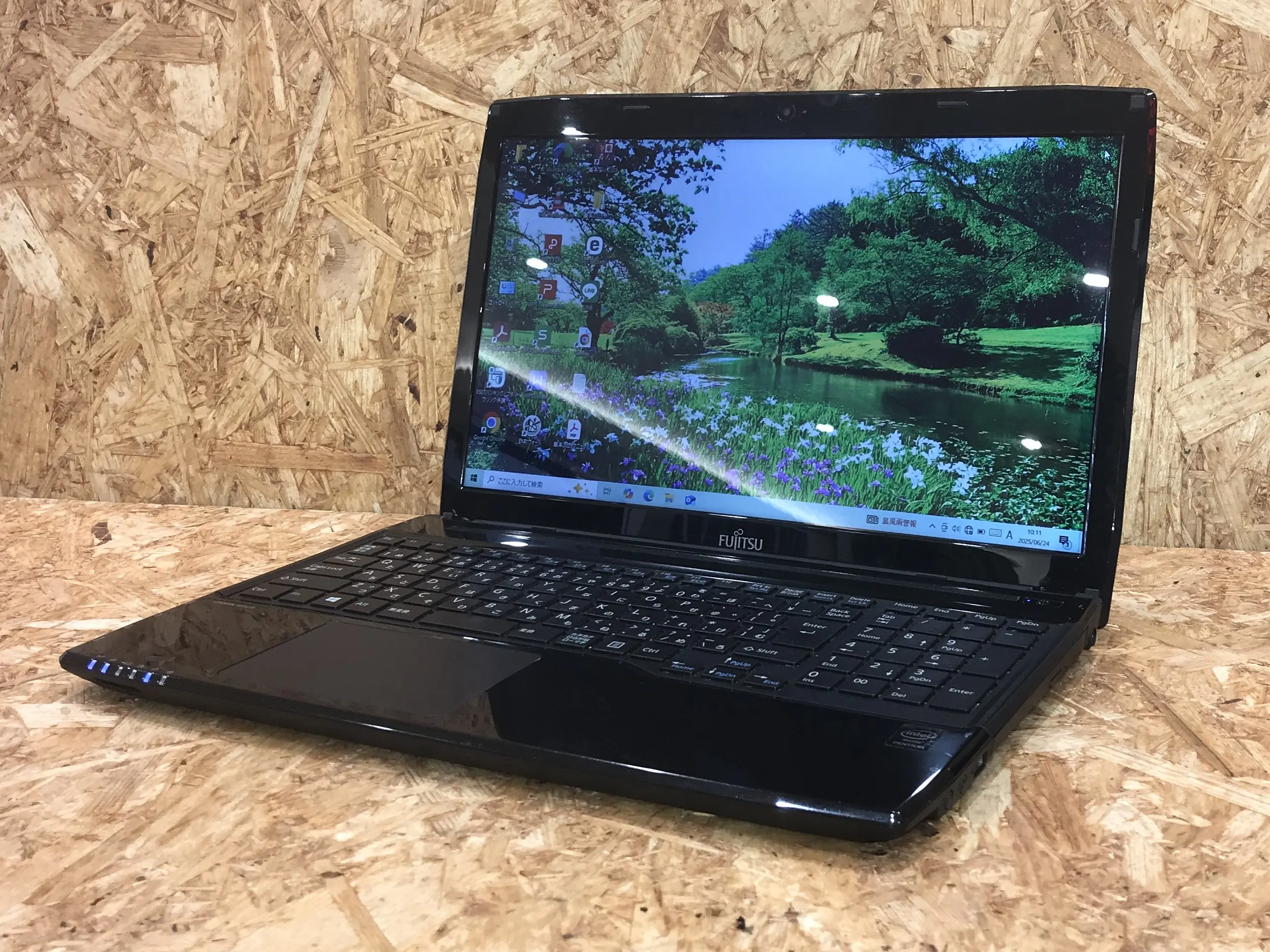 富士通 LIFEBOOK AH42/R