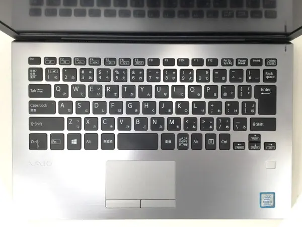 VAIO Pro PG VJPG11C11N シルバー（訳あり）(CPU：Core i5 8250U