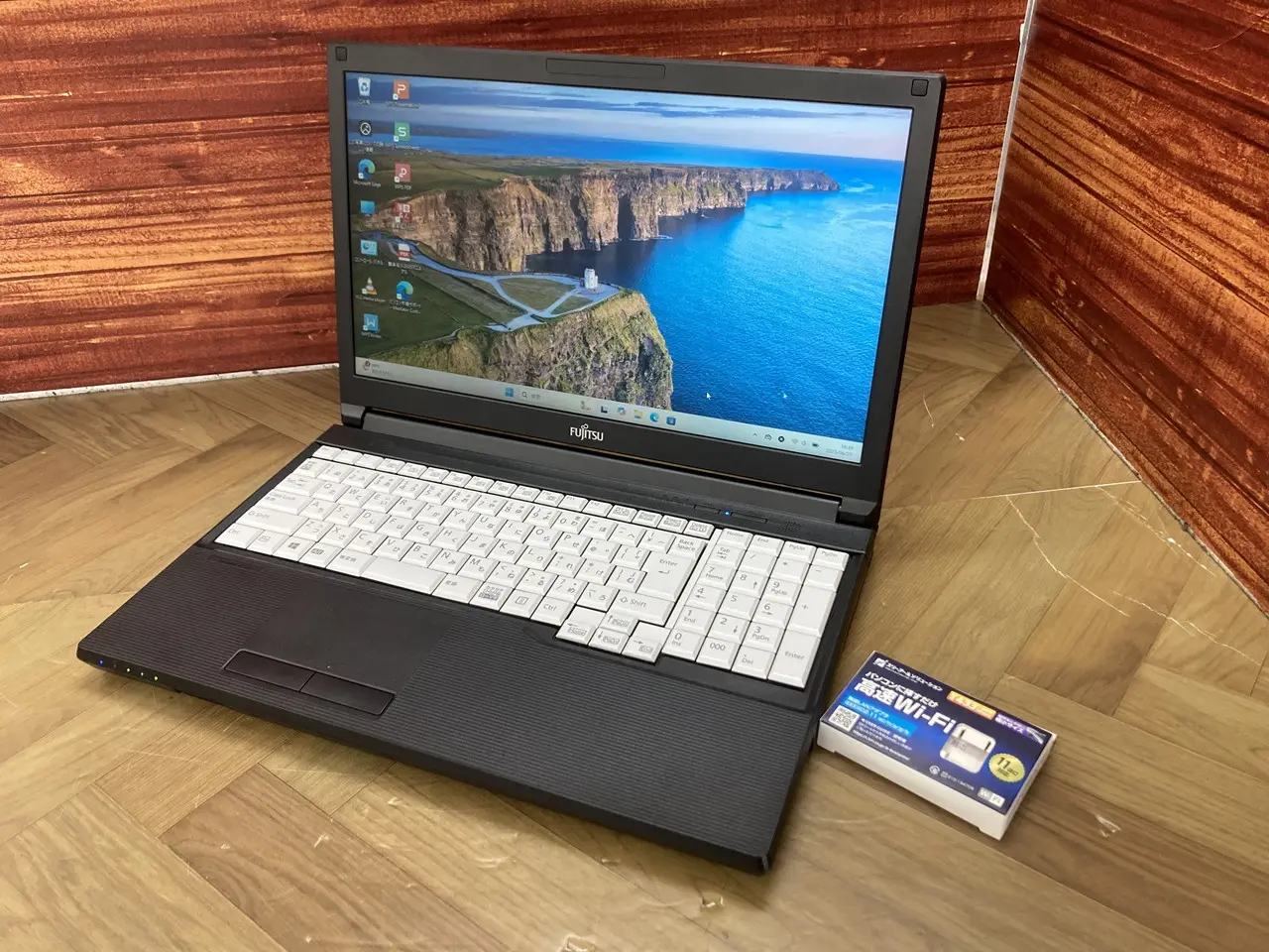 富士通 LIFEBOOK A579/A