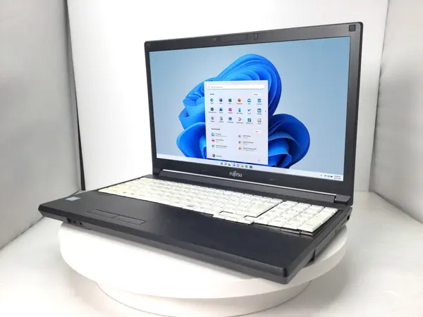 富士通 LIFEBOOK A577/RX（第7世代CPU）