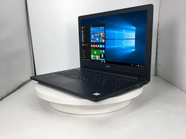 DELL Latitude 3570（第6世代CPU）