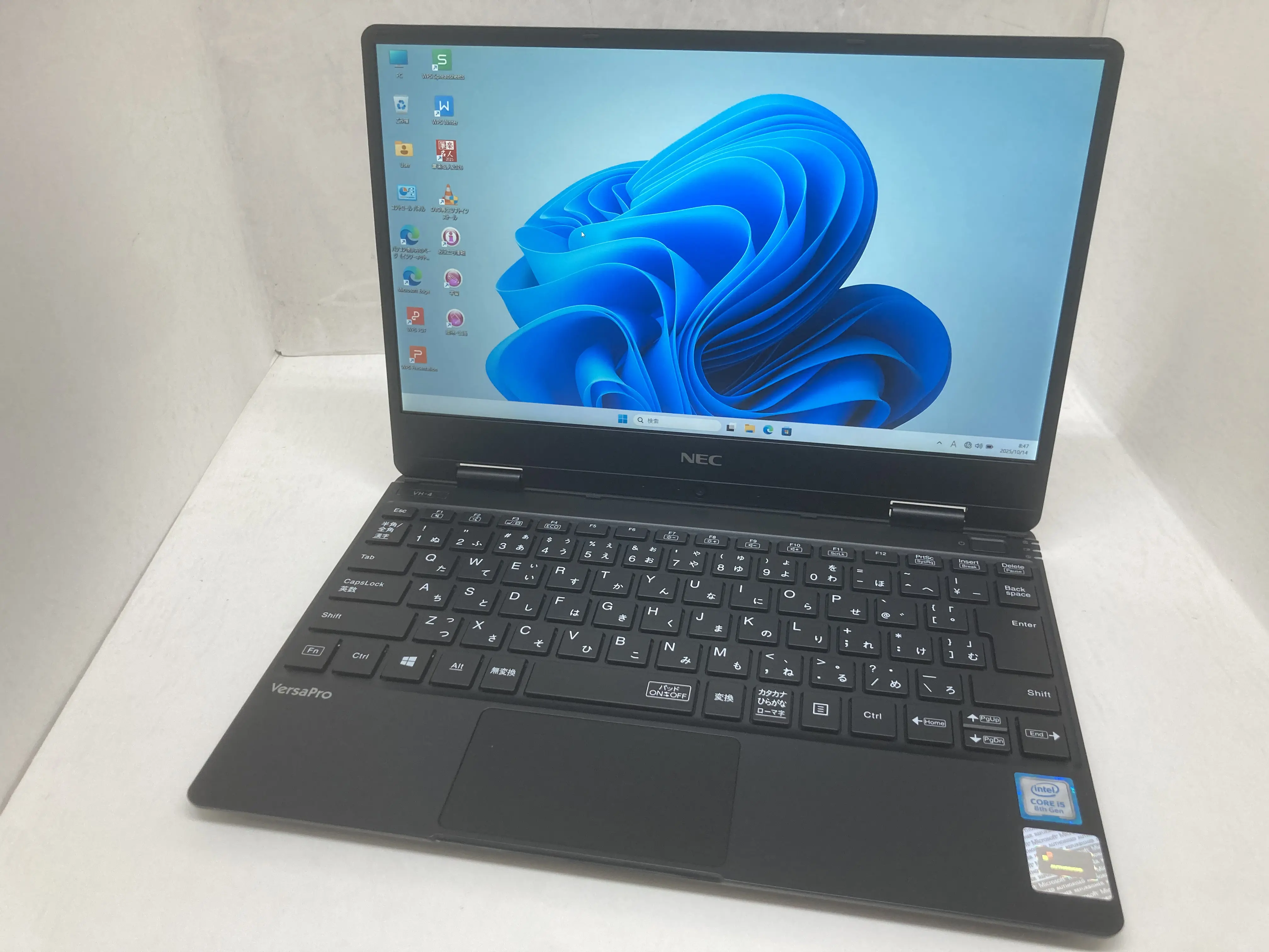 NEC PC-VKT13H-4（第8世代Corei5）