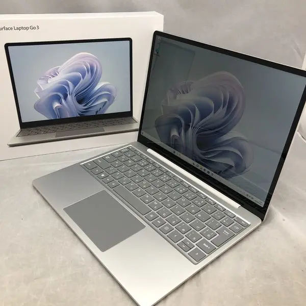 Microsoft Surface Laptop GO 3 (第12世代CPU)